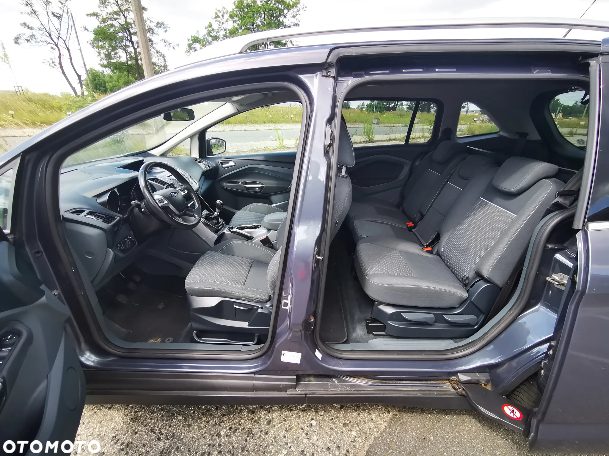 Ford Grand C-MAX 2.0 TDCi Champions Edition - 13