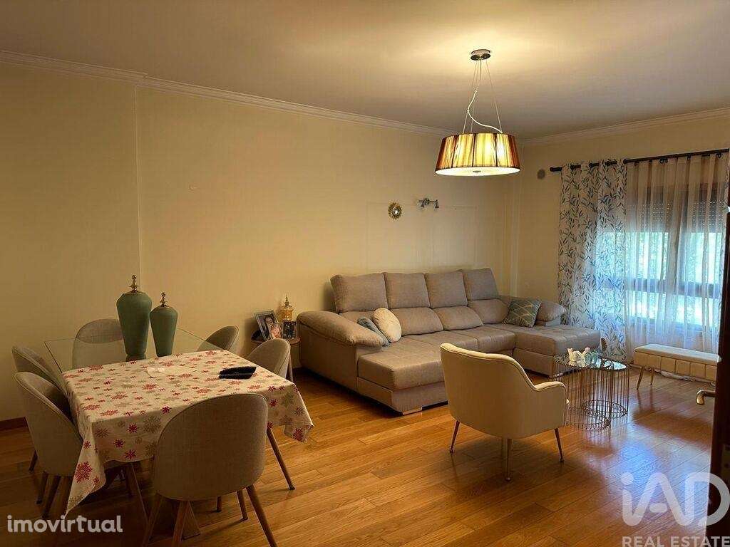 Apartamento T3 em Odivelas de 113,00 m2 - Grande imagem: 3/23