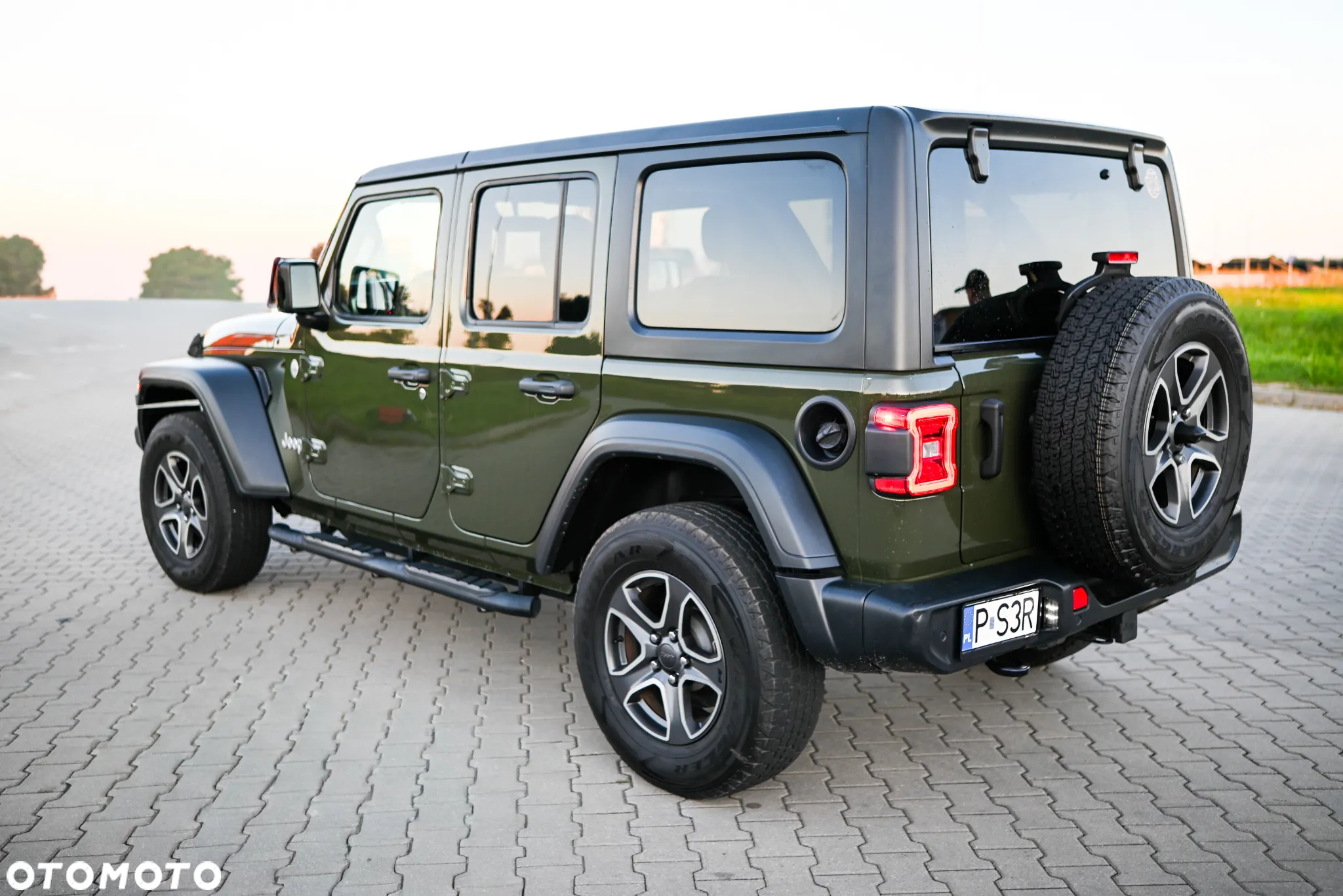 Jeep Wrangler - 15