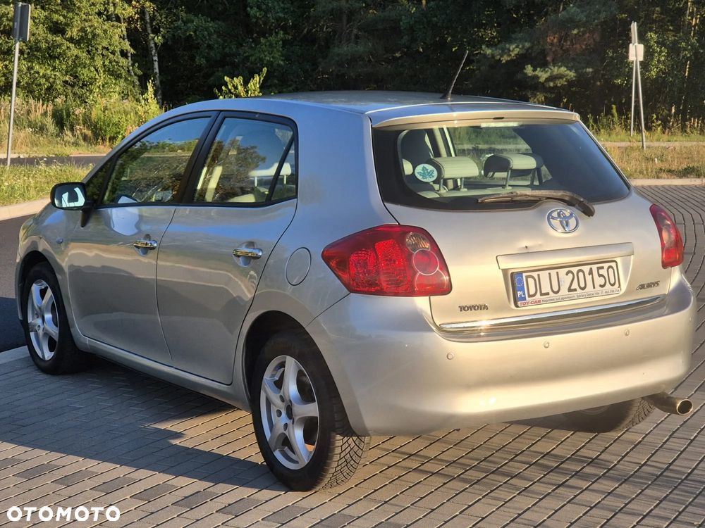 Toyota Auris 1.6 VVT-i Prestige MM - 6