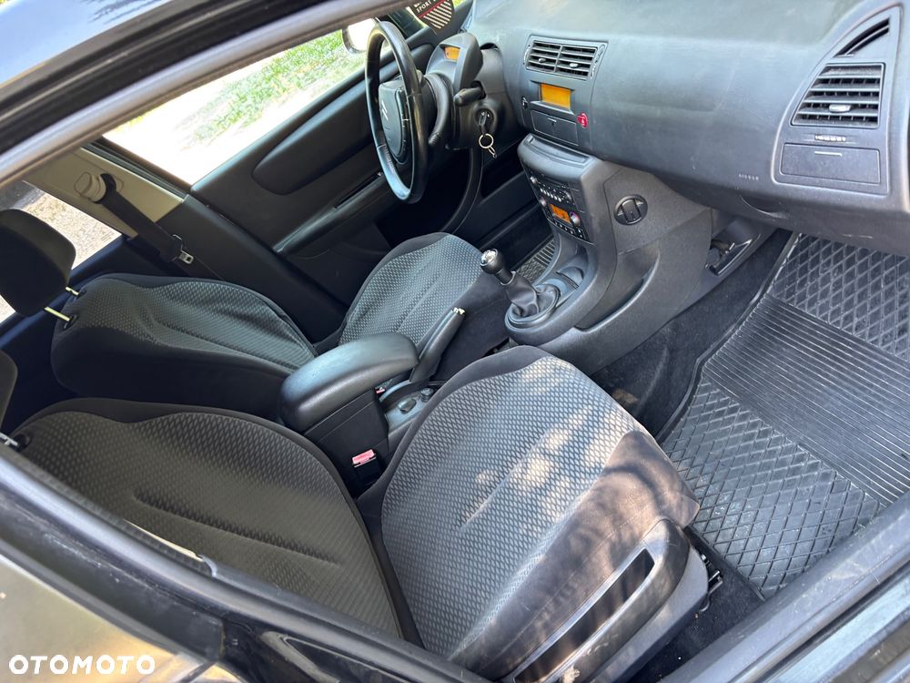 Citroën C4 1.6 16V SX - 19