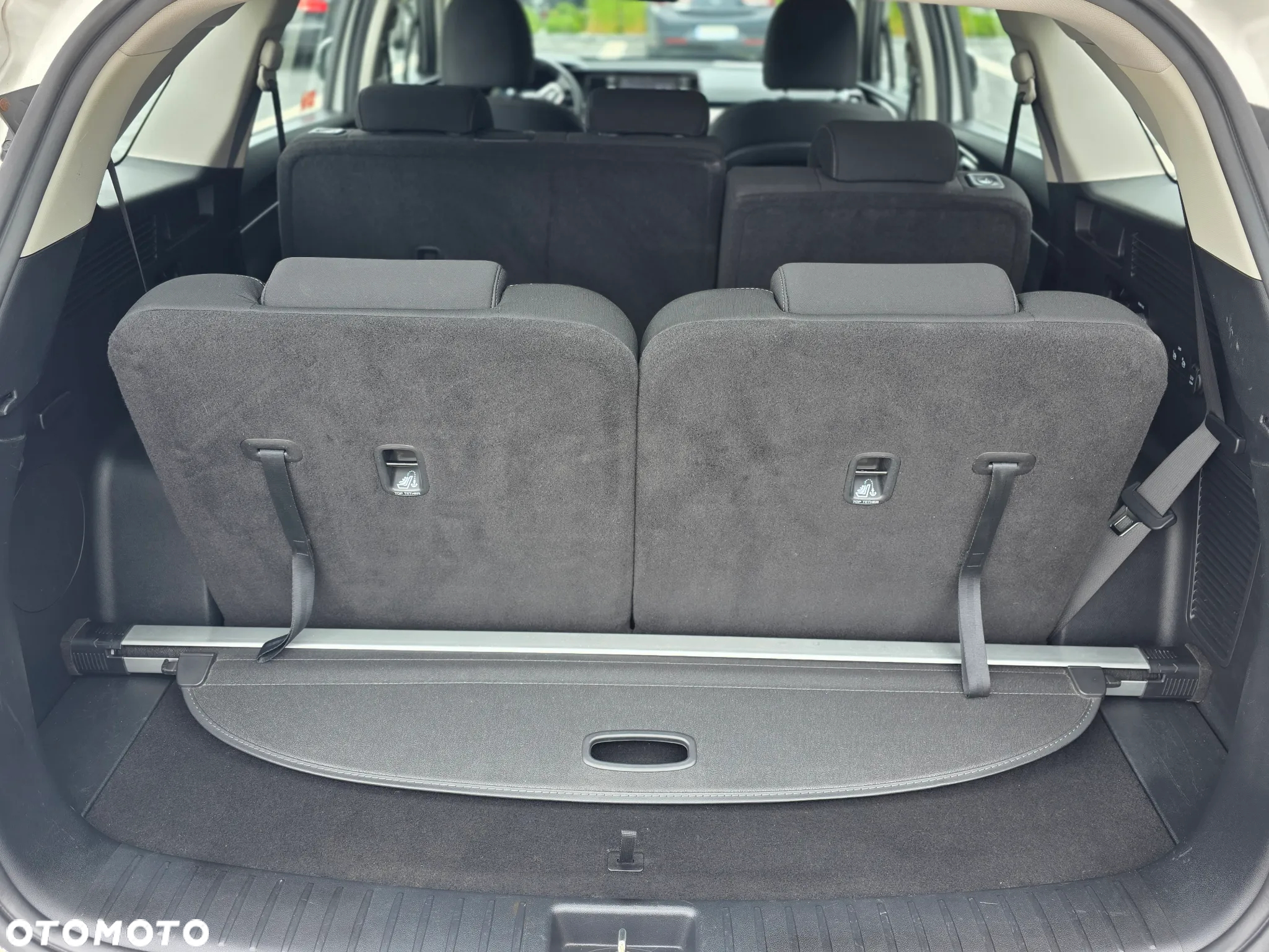 Kia Sorento 1.6 T-GDI HEV L 7os - 29