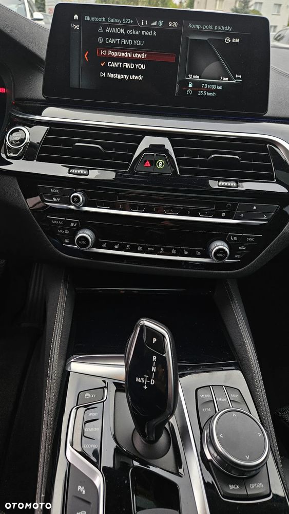 BMW Seria 5 520d Efficient Dynamics Luxury Line sport - 28