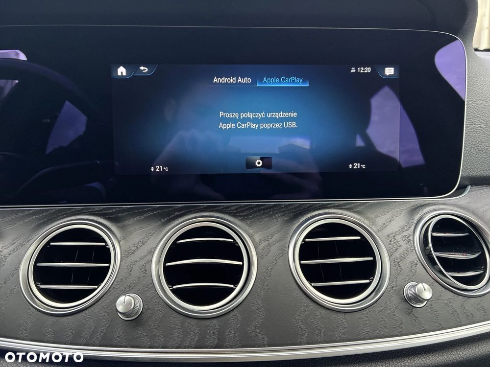 Mercedes-Benz Klasa E 300 d 4-Matic AMG/Avantgarde - 29