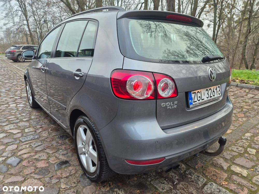 Volkswagen Golf Plus 2.0 TDI DPF DSG Team - 4