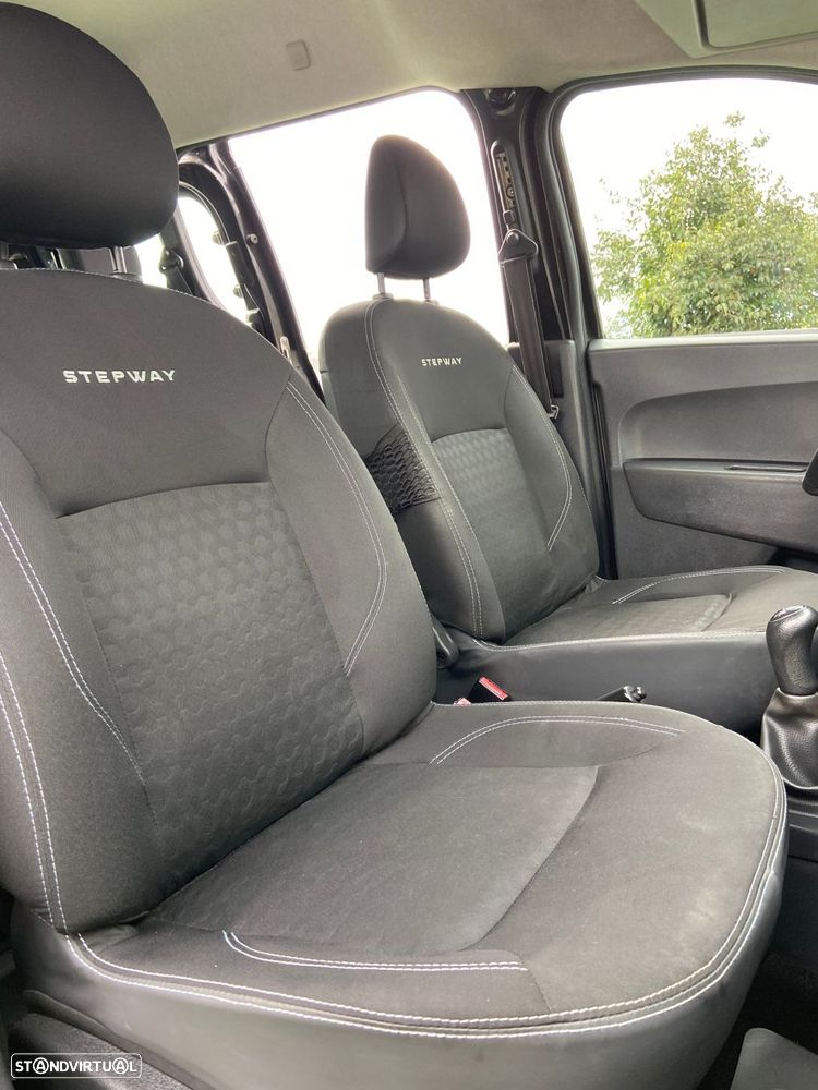 Dacia Dokker dCi 90 Stepway - 24