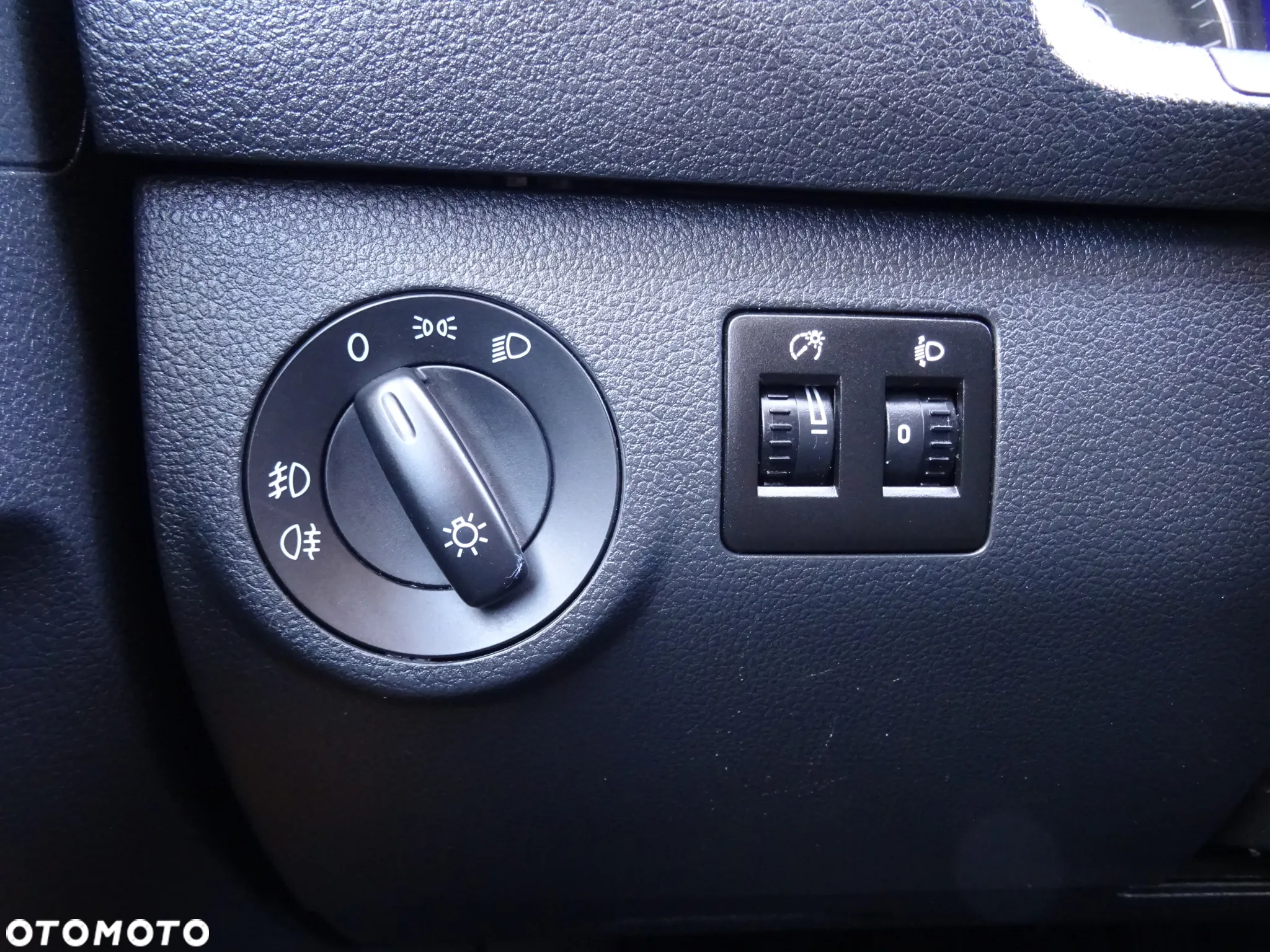 Volkswagen CADDY - 19