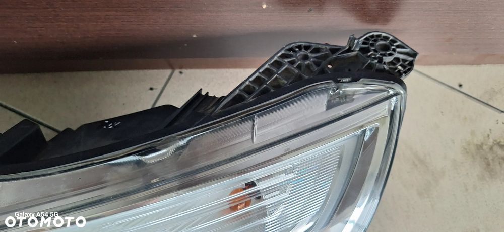 Ford S-Max Reflektor Lampa Przód Przednia Lewa 90074996 - 10