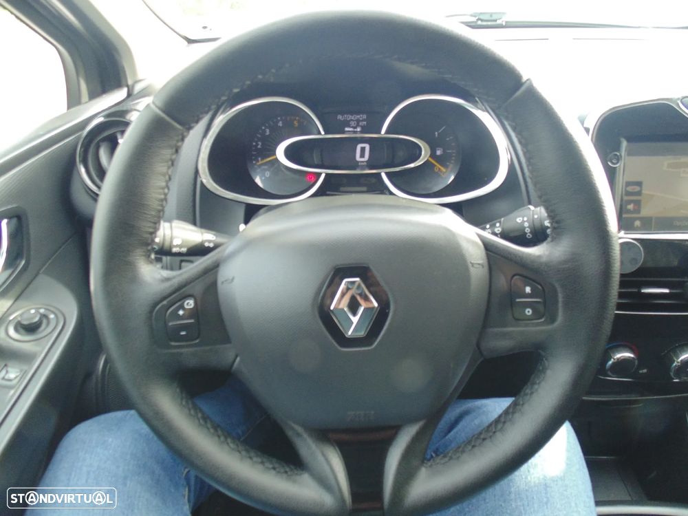 Renault Clio Sport Tourer 1.5 dCi Dynamique S - 25