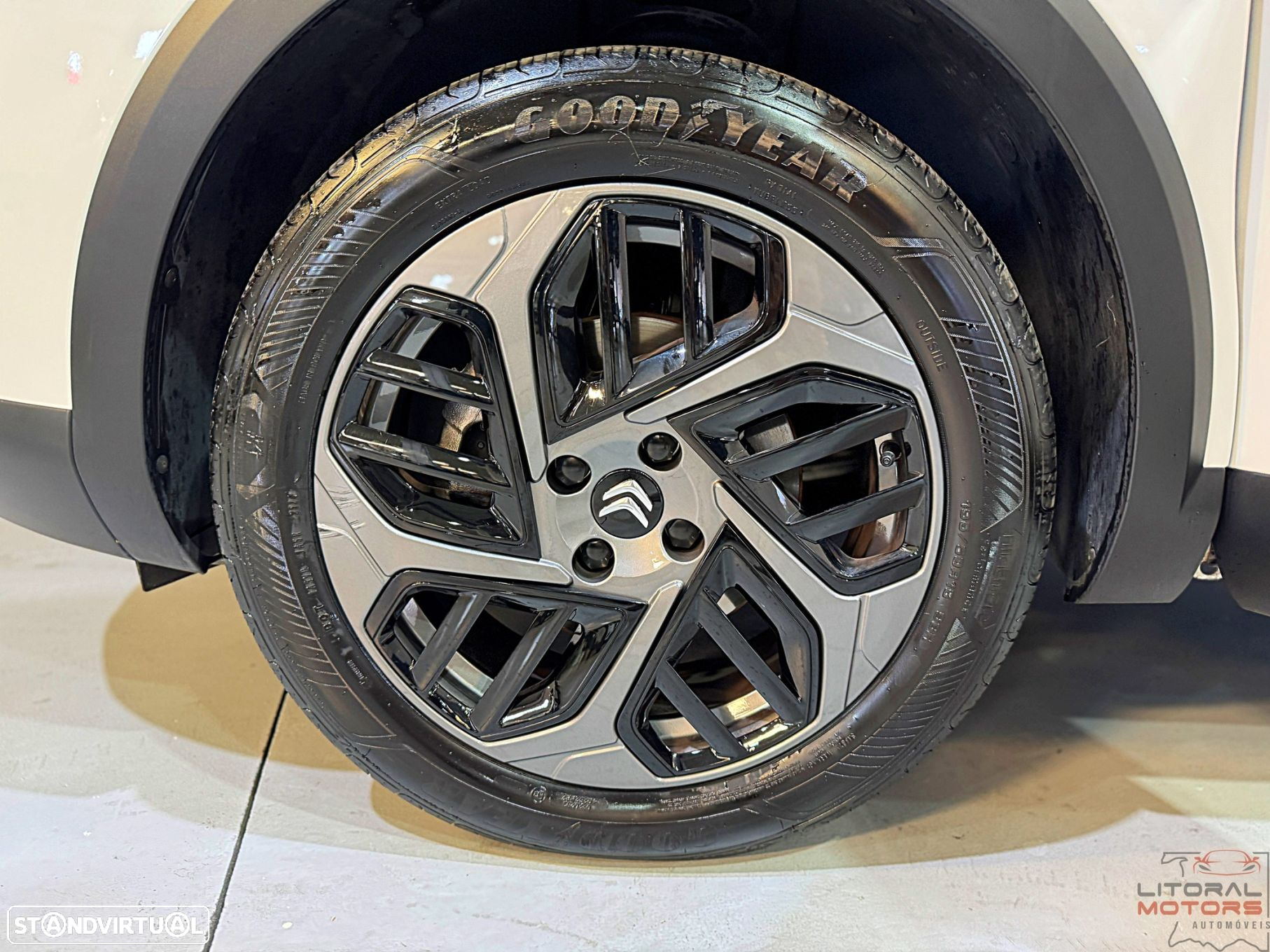 Citroën C4 X 1.2 PureTech Max EAT8 - 12