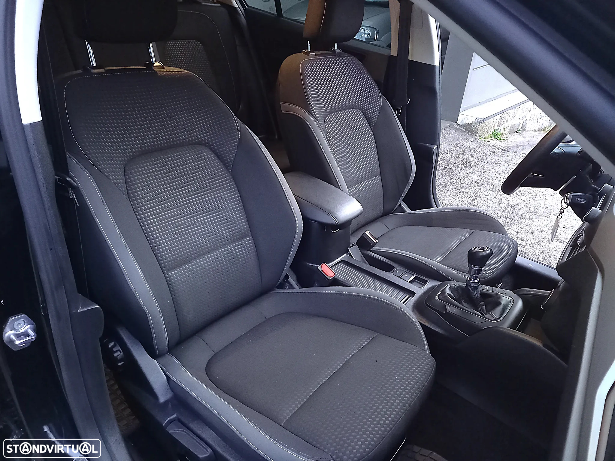 Ford Focus SW 1.0 EcoBoost Active - 16