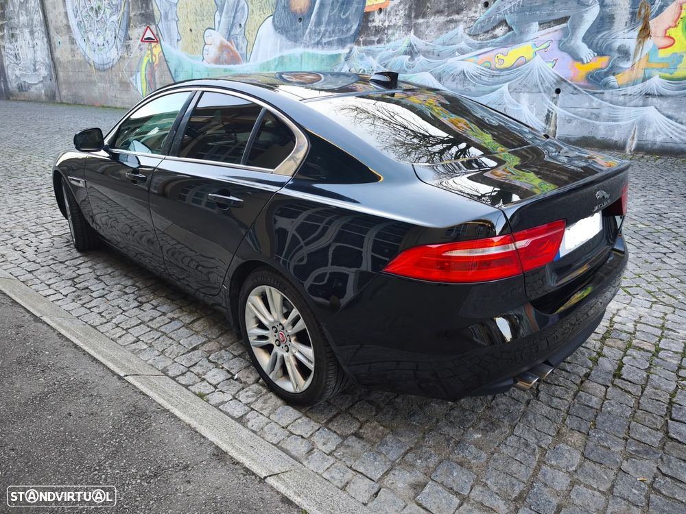 Jaguar XE 2.0 D Prestige Aut. - 21