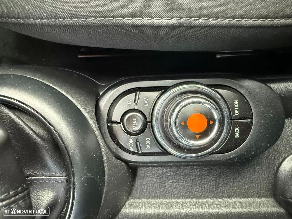 MINI 3 Portas Cooper D Seven Chili - 15