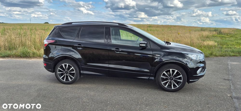 Ford Kuga 2.0 TDCi 4x4 ST-Line - 10