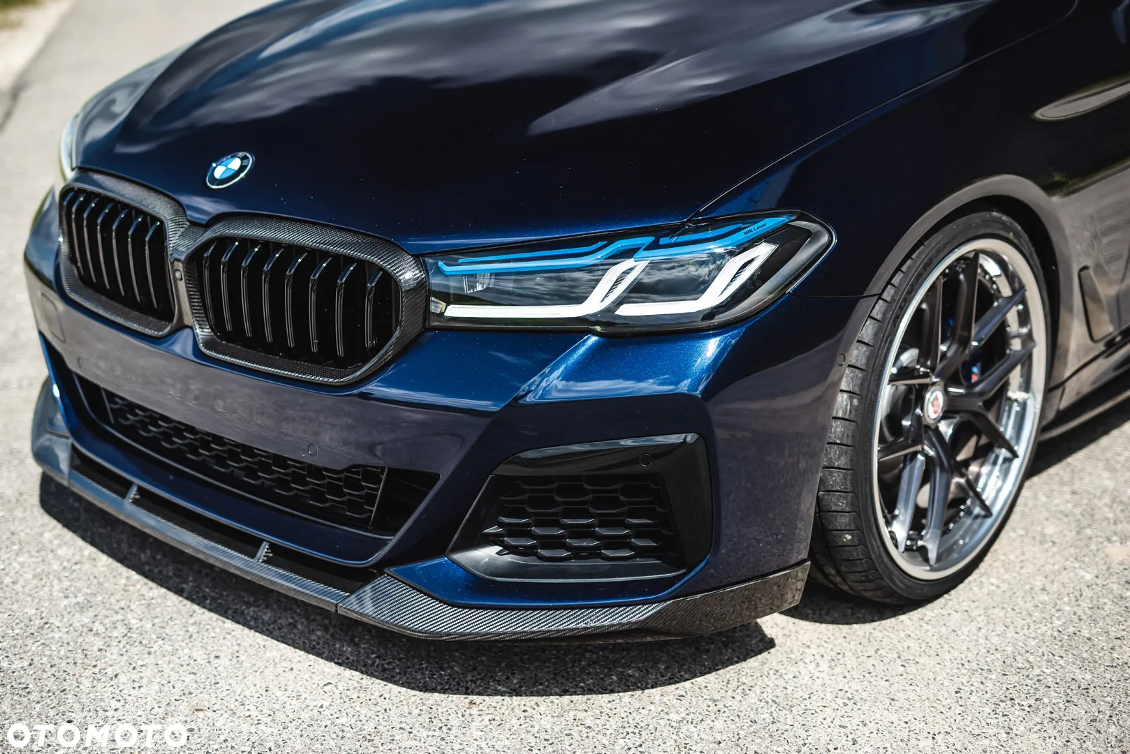 BMW Seria 5 M550i xDrive sport - 3