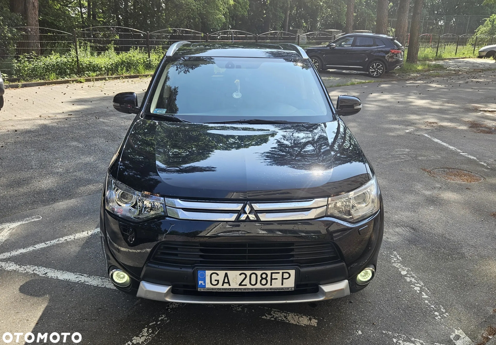 Mitsubishi Outlander 2.0 Instyle Navi 4WD CVT - 2