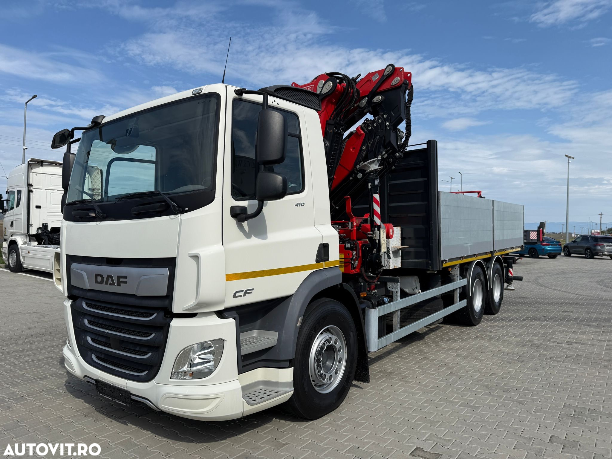 DAF CF 410, Macara Fassi F415 13,5 tone, 17000km originali, 270 ore de lucru - 2