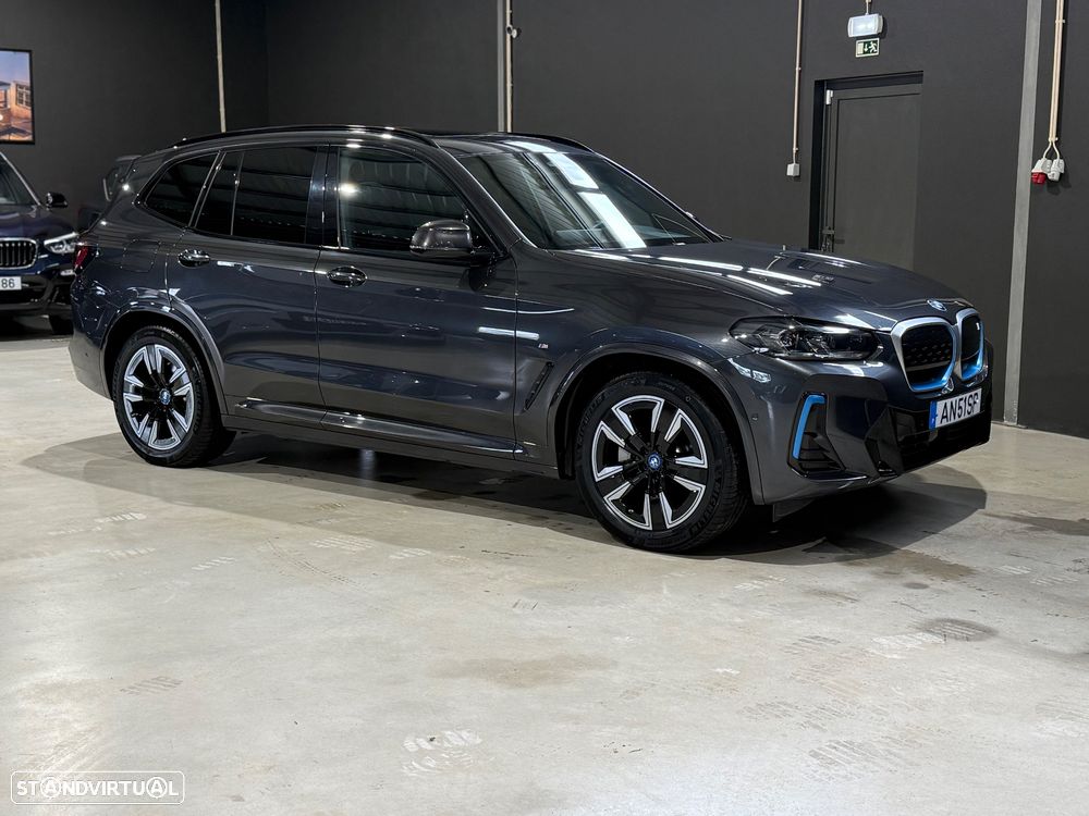 BMW iX3 M Sport Impressive - 5