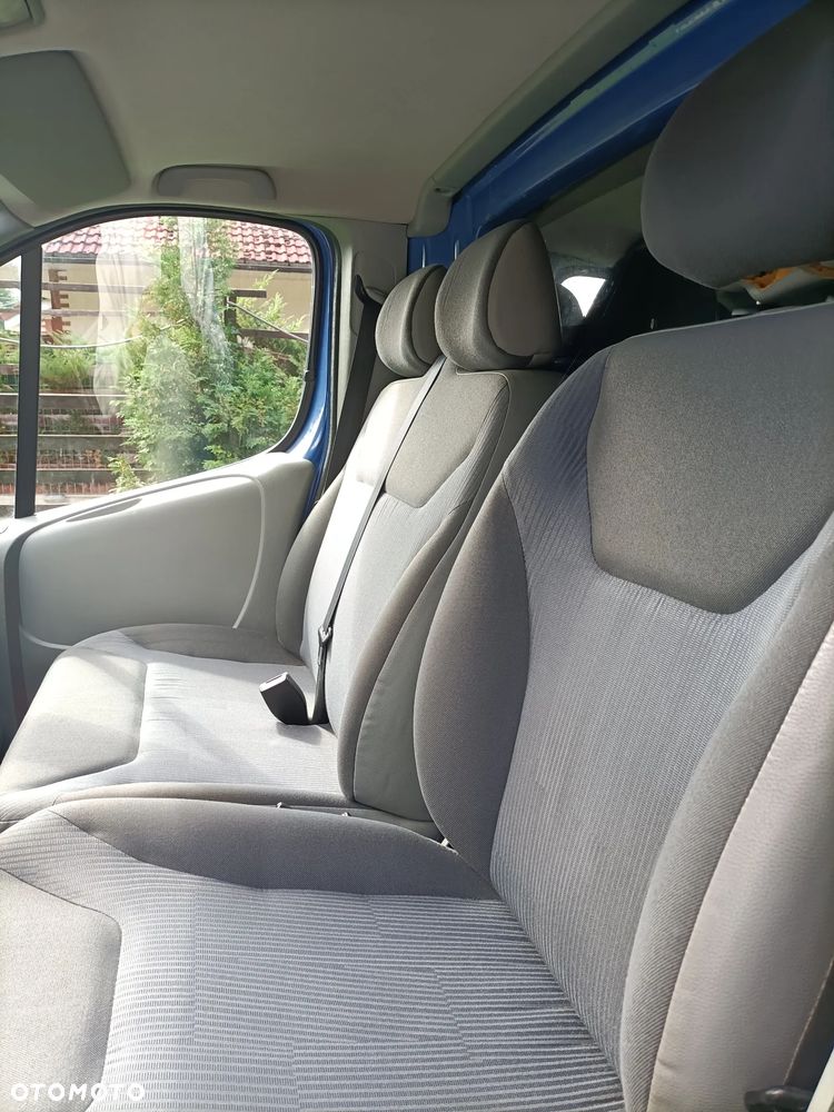 Opel Vivaro - 9