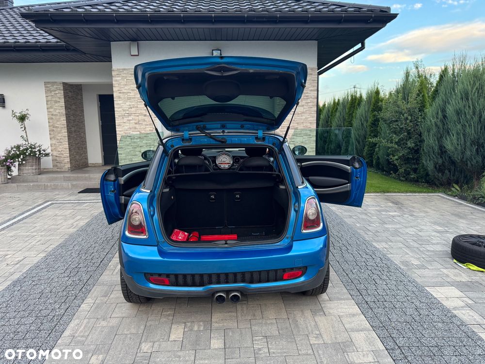 MINI ONE Standard - 13