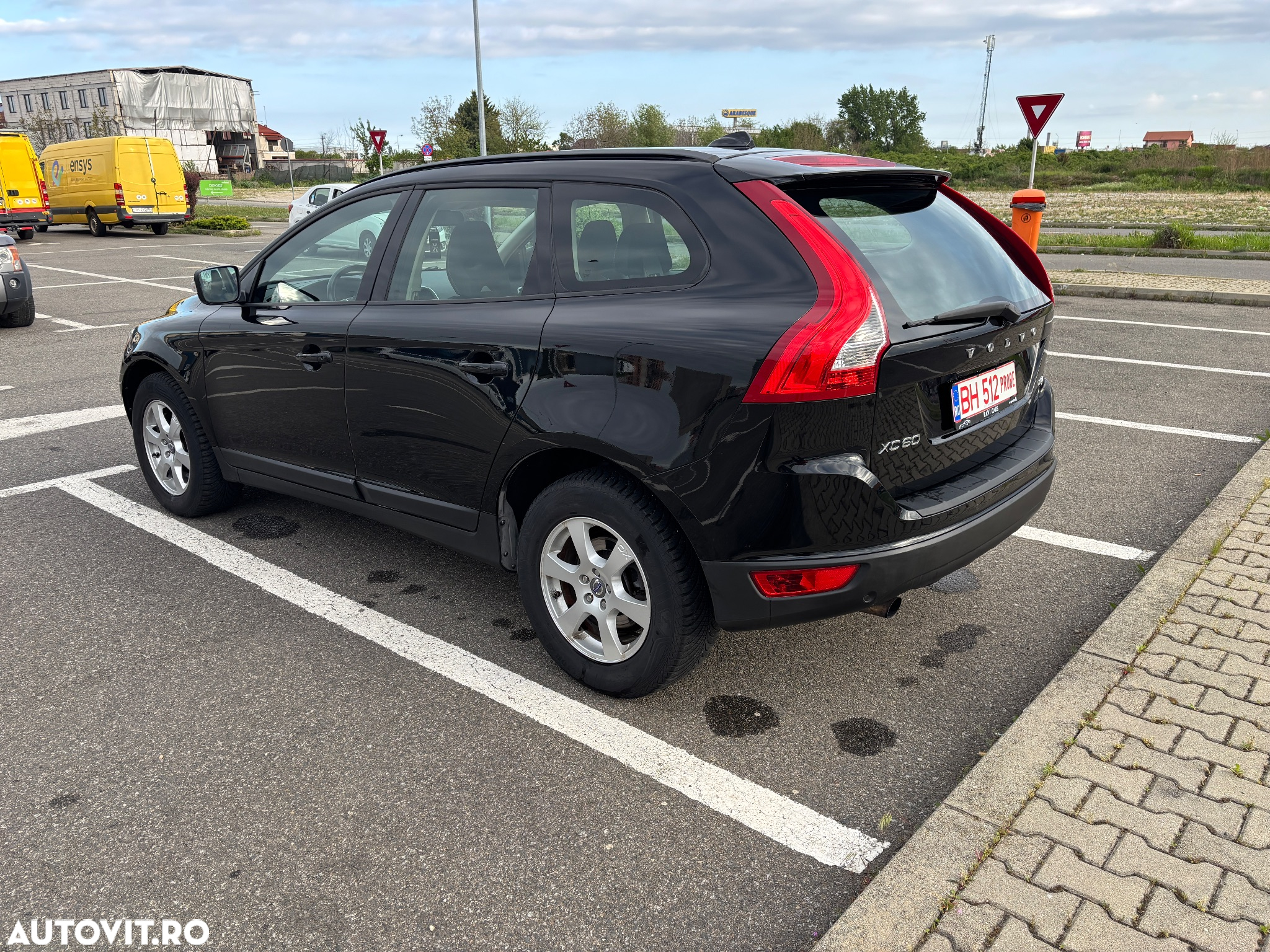 Volvo XC 60 DRIVe Kinetic - 3