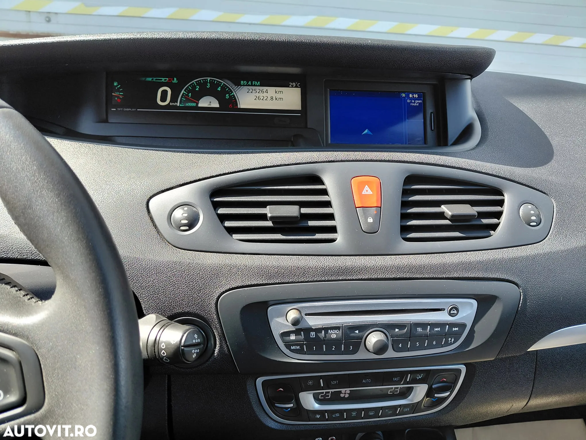 Renault Scenic 1.5dCi Expression - 10