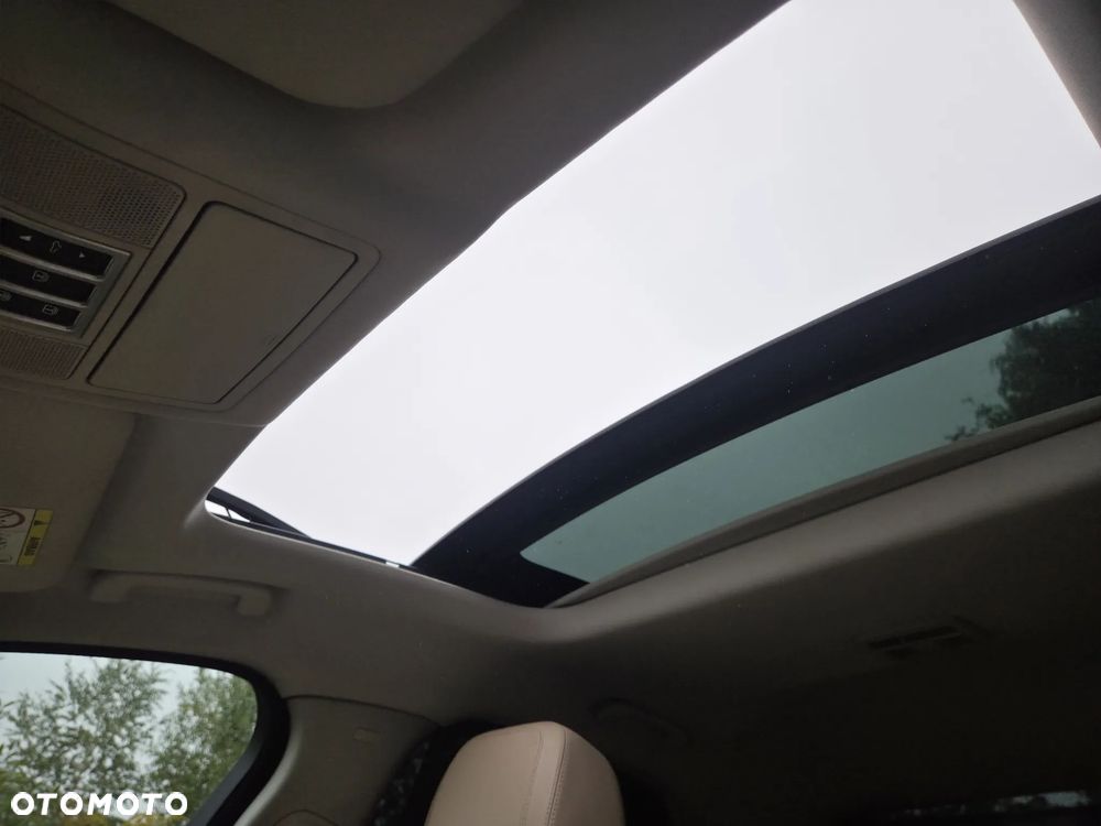 Jaguar XF 2.0 T Prestige - 23