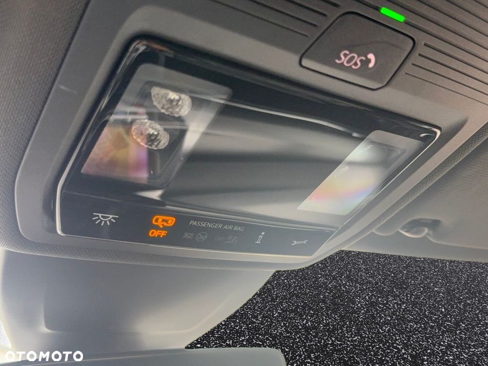 Volkswagen Golf - 37