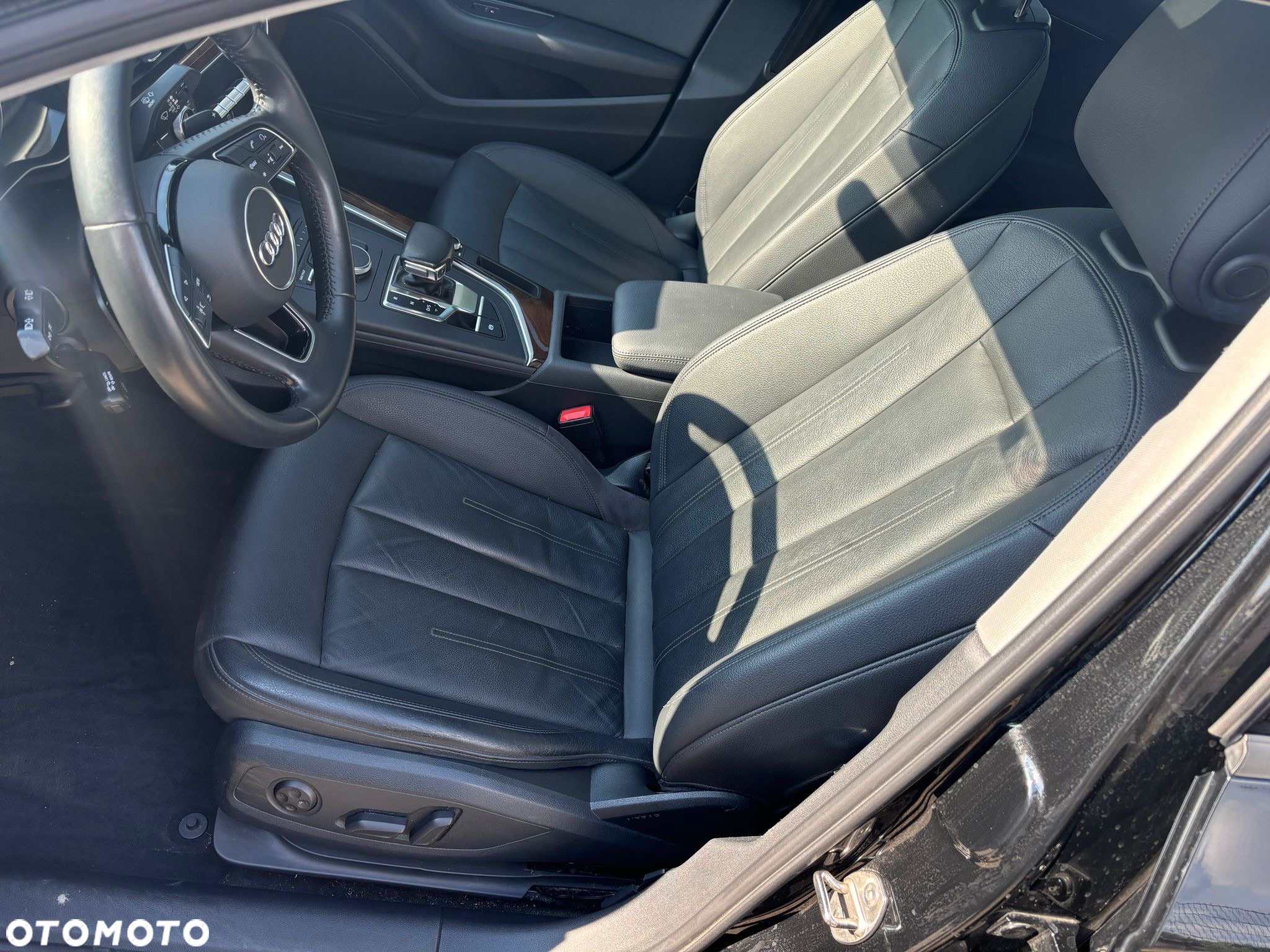 Audi A4 2.0 TFSI Quattro S tronic - 24