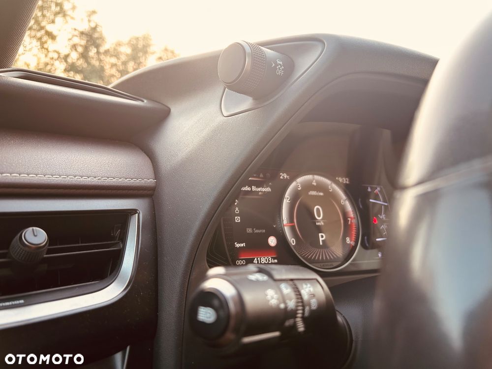 Lexus UX 200 GPF Business 2WD - 6