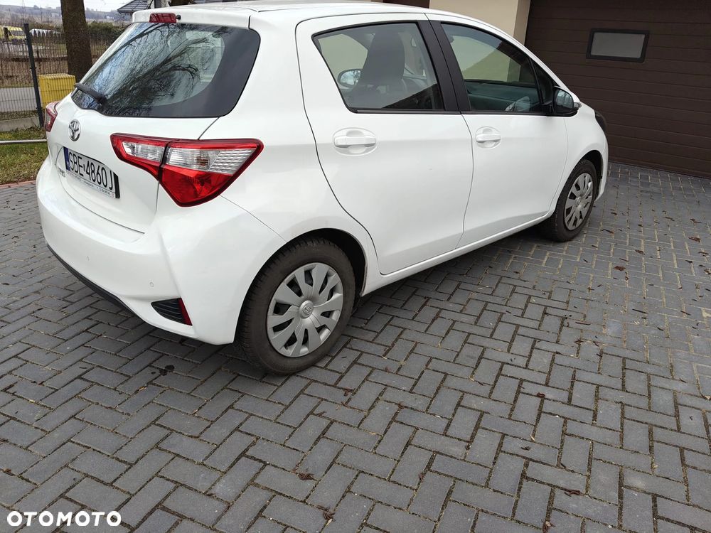 Toyota Yaris 1.5 Active - 6
