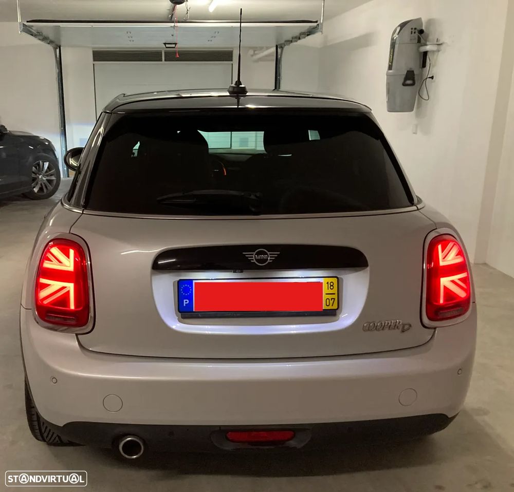 MINI 5 Portas Cooper D - 6