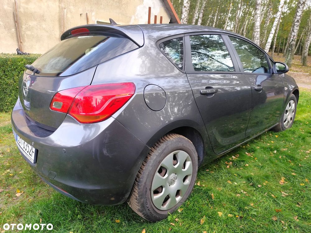 Opel Astra III 1.6 Enjoy - 6
