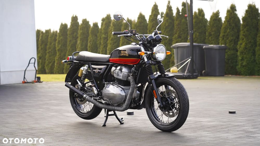 Royal Enfield Interceptor - 10