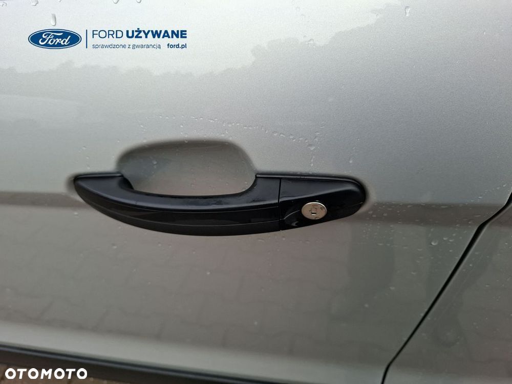 Ford Transit Connect - 24