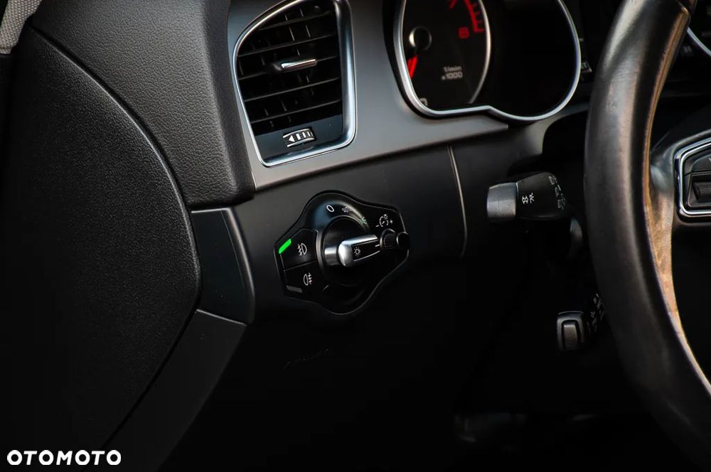 Audi A5 ver-2-0-tfsi-quattro-s-tronic - 36