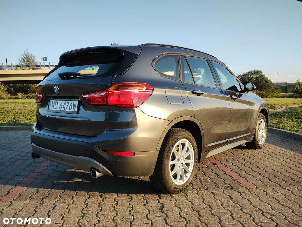 BMW X1 xDrive25i Advantage - 8