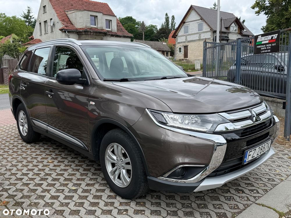 Mitsubishi Outlander 2.0 City Style 2WD - 4