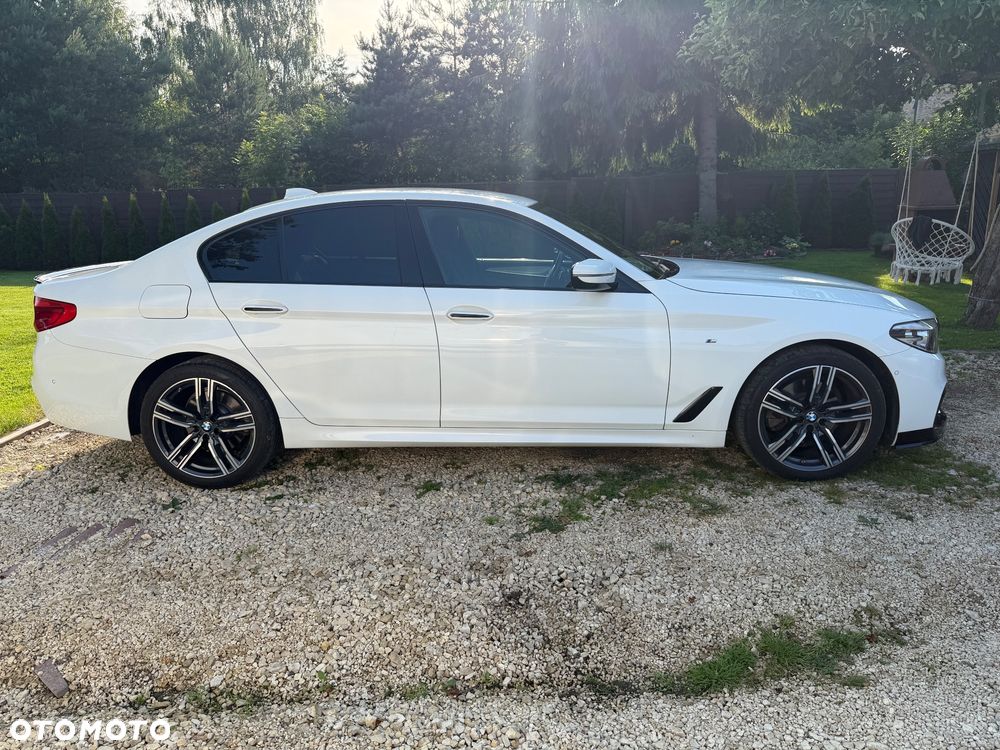 BMW Seria 5 520d xDrive - 6