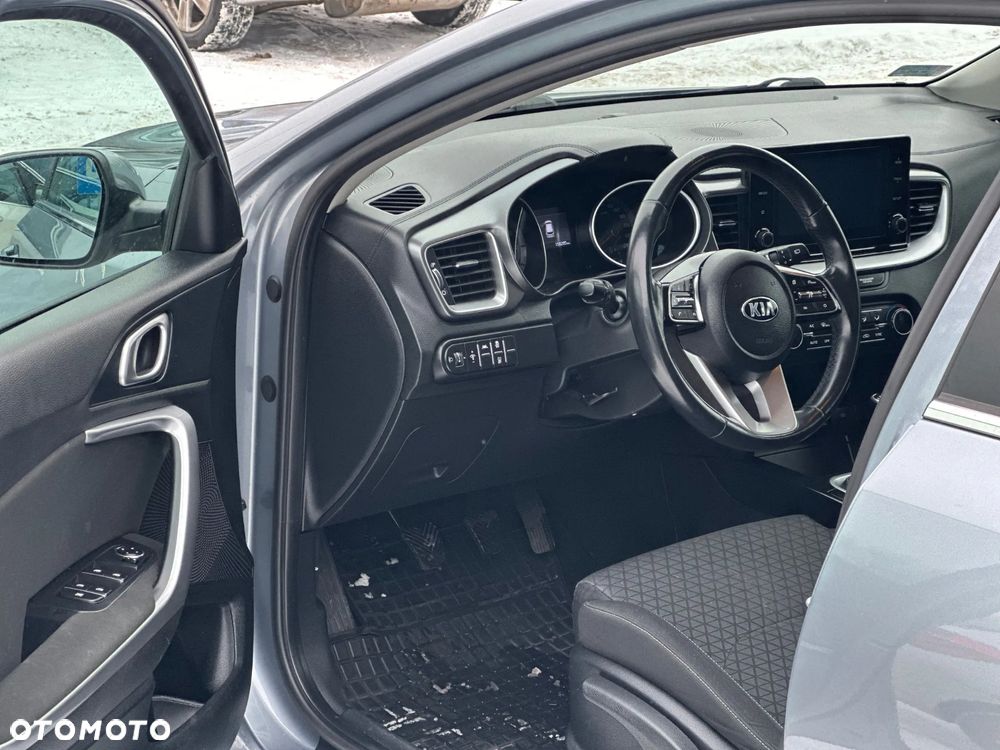 Kia Ceed 1.0 T-GDI M - 10