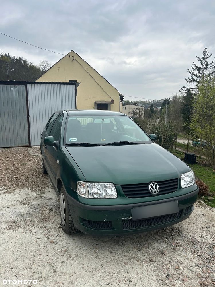Volkswagen Polo 1.4 Basis - 1