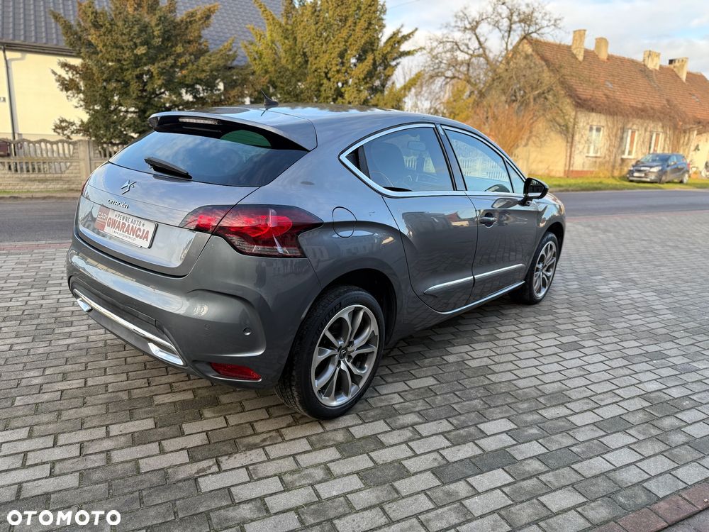 Citroën DS4 HDi 165 SportChic - 4
