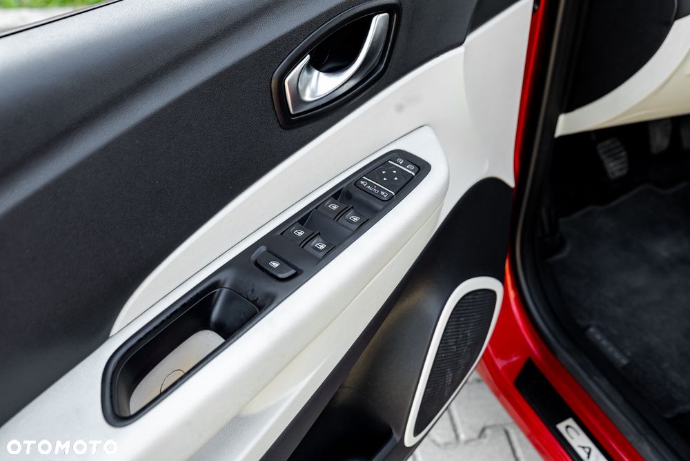 Renault Captur - 18