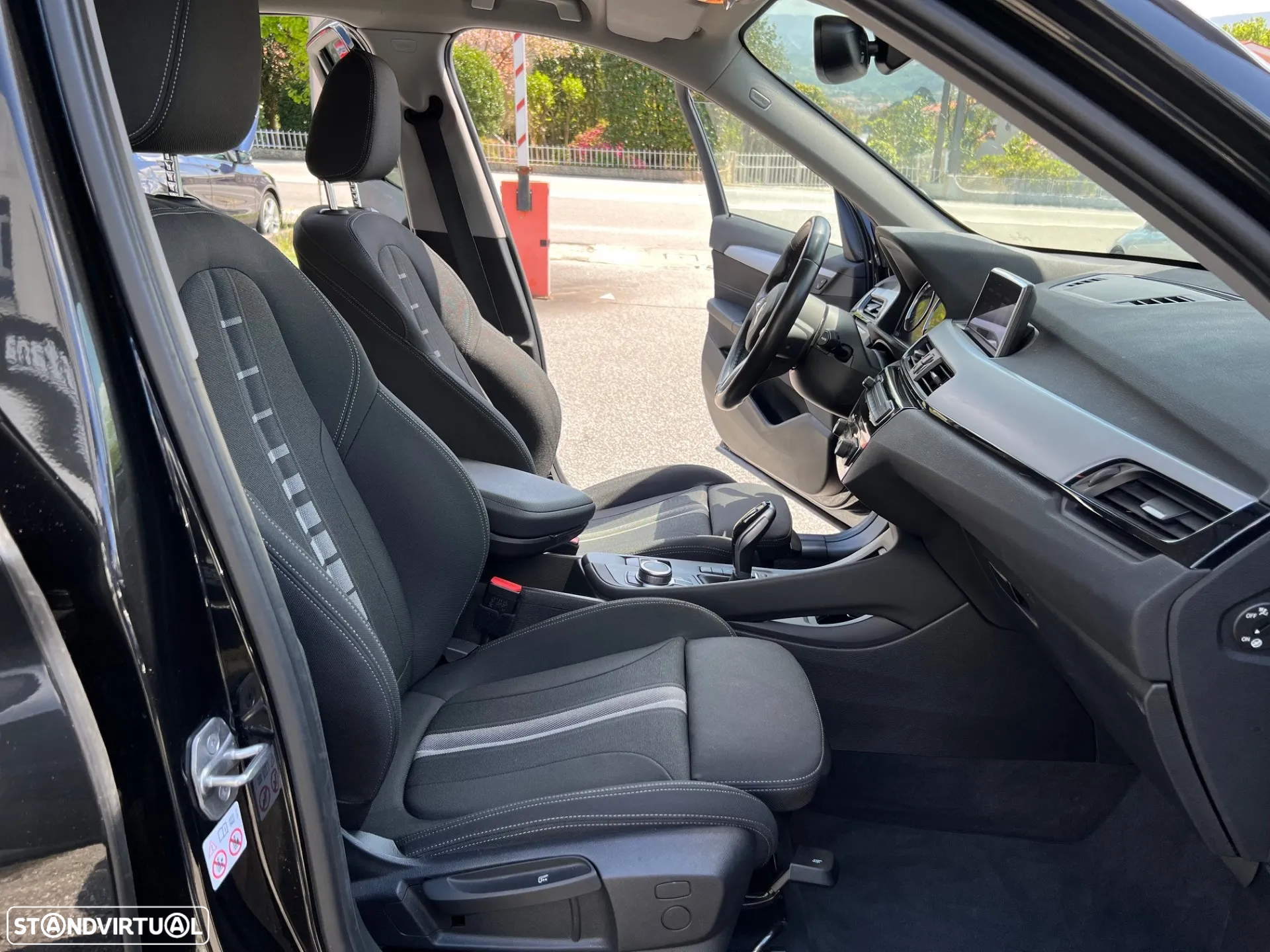 BMW X1 16 d sDrive Line Sport Auto - 11