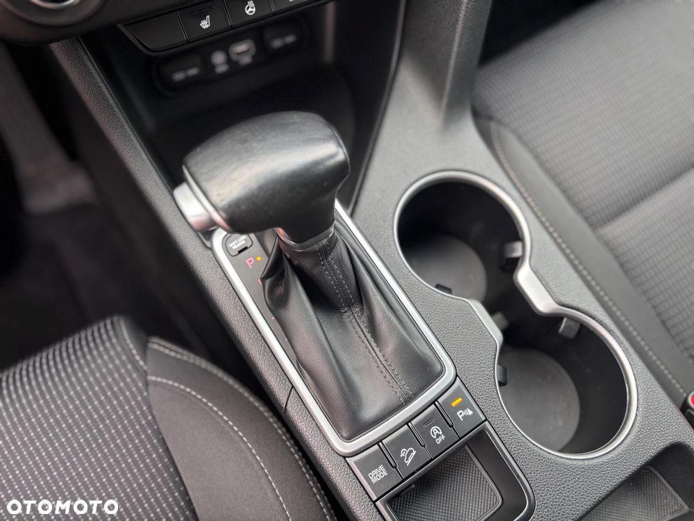 Kia Sportage 1.7 CRDI L 2WD DCT - 27