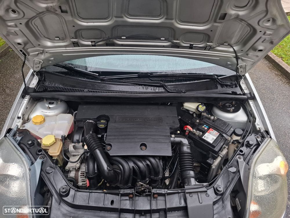 Ford Fiesta 1.25 Connection - 9