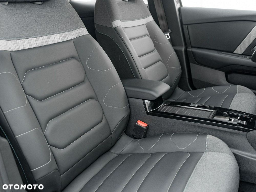 Citroën C4 1.2 PureTech Max S&S EAT8 - 33