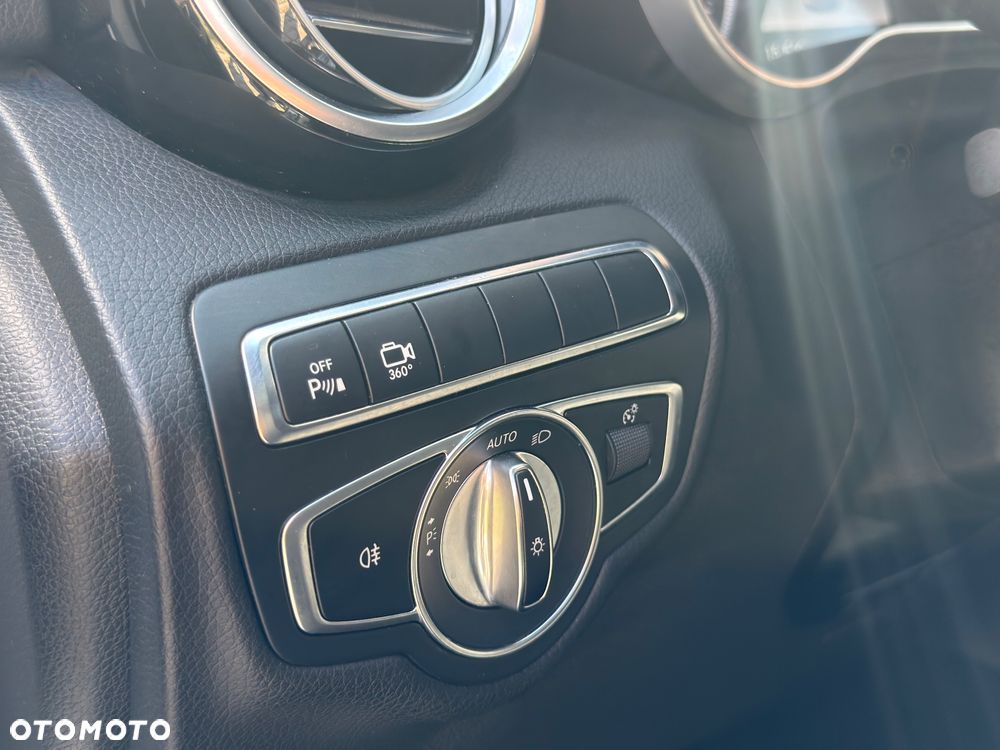 Mercedes-Benz GLC 250 4-Matic - 29