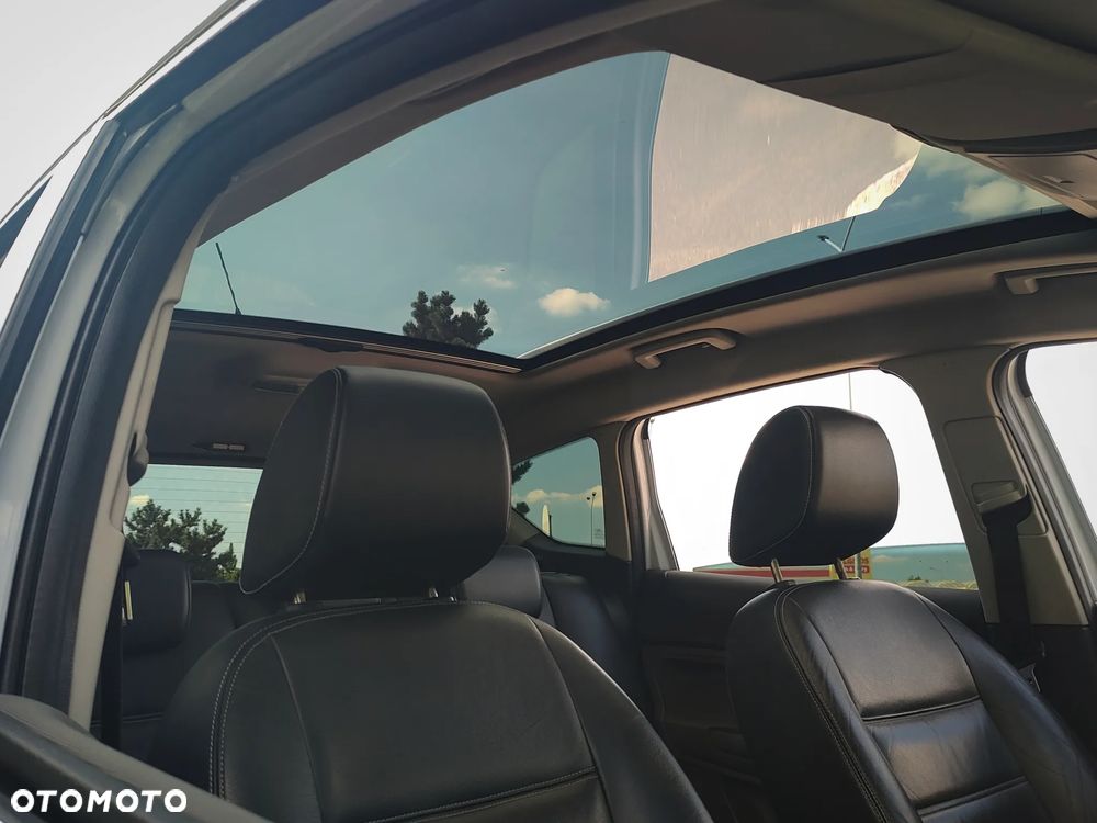 Ford Kuga 2.0 TDCi Titanium - 17