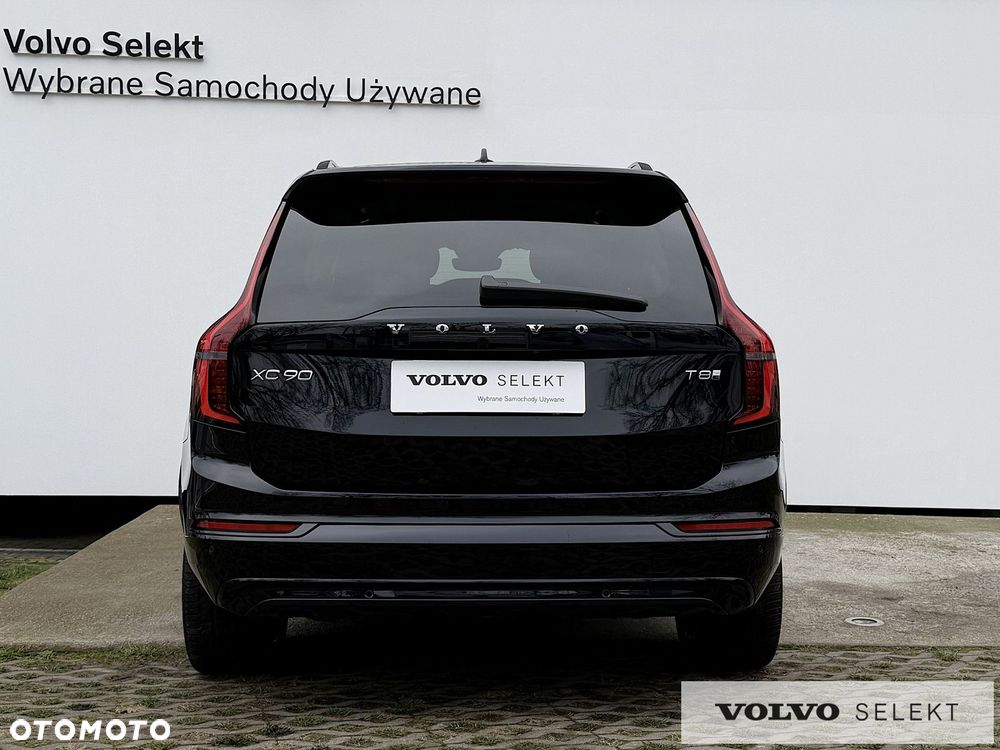 Volvo XC 90 - 8